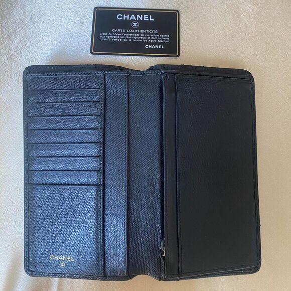 Authentic Vintage Chanel Long Wallet - Picture 2 of 8